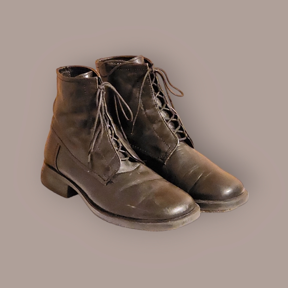 Women Vintage Leather Black Ankle Boots By Bass Size 8M